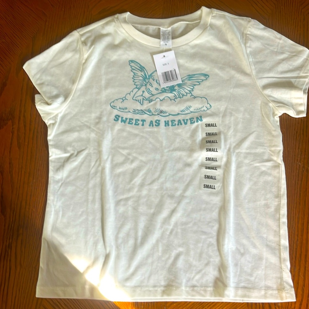 NWT “Sweet as Heaven” graphic T-shirt small